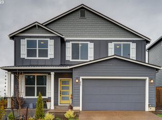 823 NE Wildwood Dr, Estacada, OR