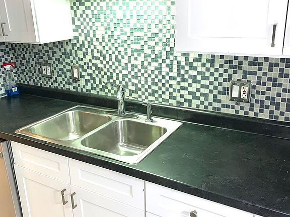 4th image of 6160 Innkeepers Ct APT 61