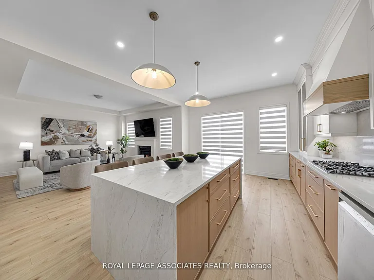 2215 Beckman Cres #UPPER — Photo 19