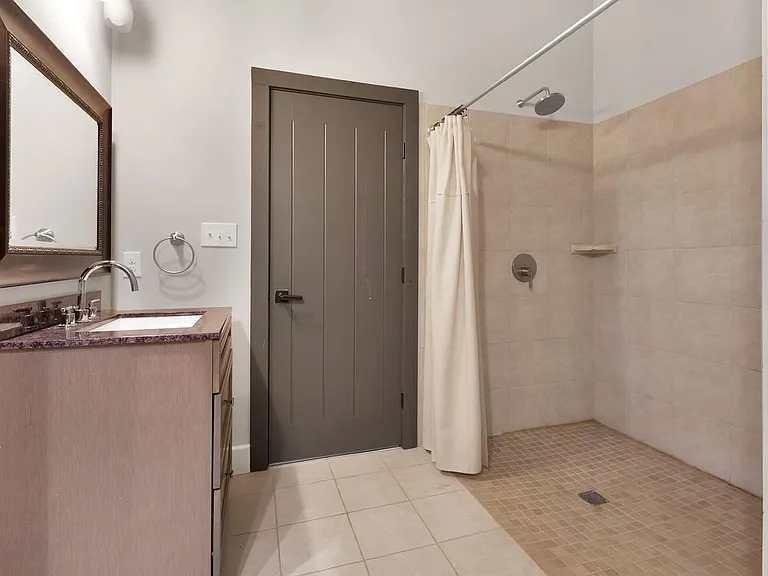 167 Ashbrook Ln — Photo 10