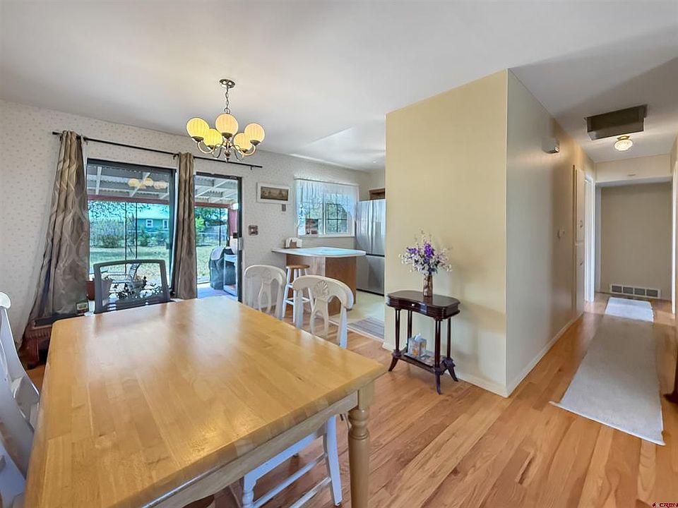 1st image of 819 Brookside Drive