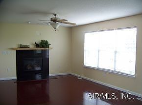 5th image of 38 Oakshire Dr W