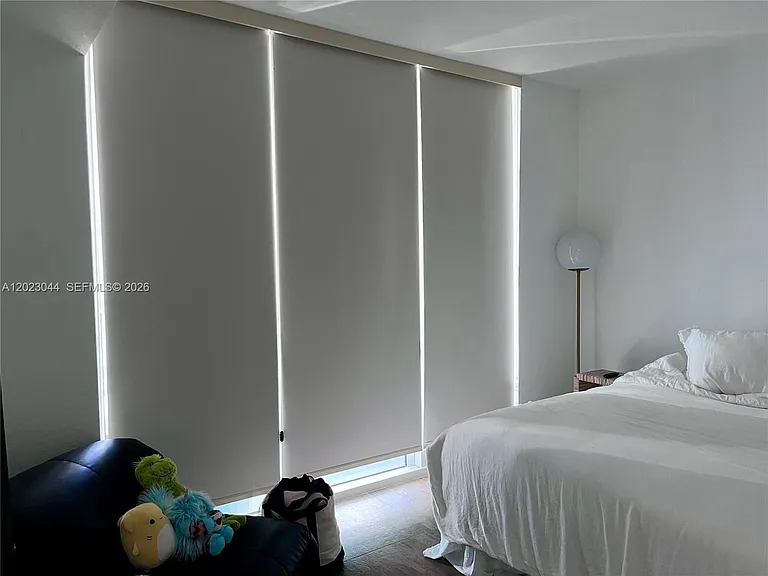 500 NE 29th St #1005 — Photo 25