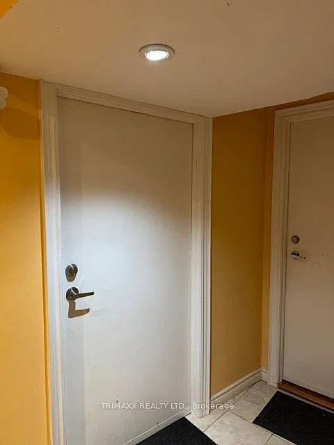 2 bed, $2,400 — Photo 4