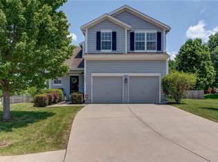 16303 S Stagecoach St, Olathe, KS 66062