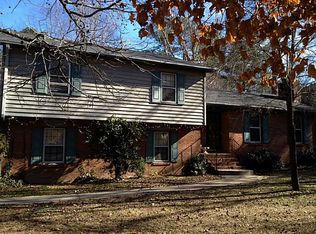 670 Oakland Rd, Lawrenceville, GA 30044