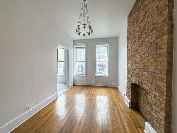 4th image of 1020 Bedford Ave #1G