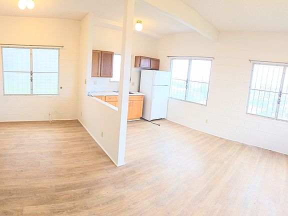 2nd image of 1443 Kalaepohaku St #1443