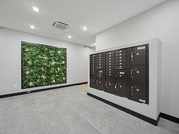 5th image of 300 W Norris St #103
