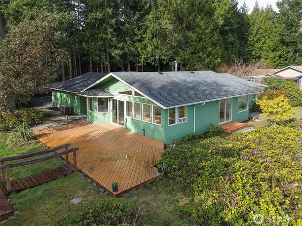 824 Hunt Road, Port Angeles, WA 98363