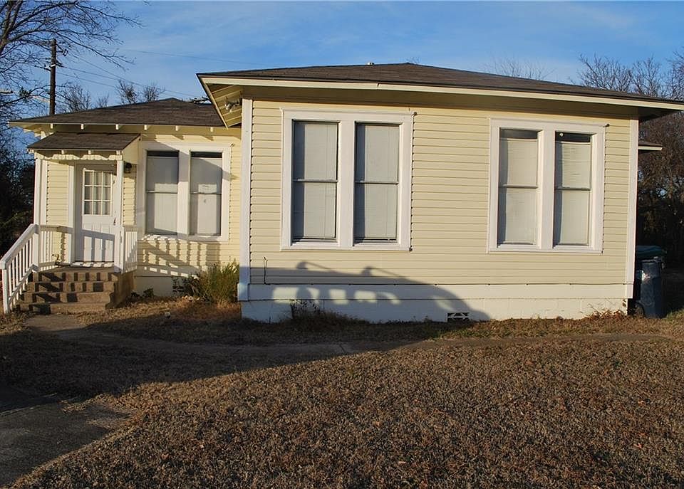 1st image of 704 Audra Ln