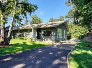 701 NE Church Pl, White Salmon, WA 98672