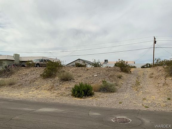 4th image of 2647 Avenida Colibri