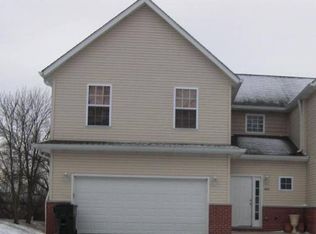 4215 Brentwood Ln, Waukegan, IL 60087