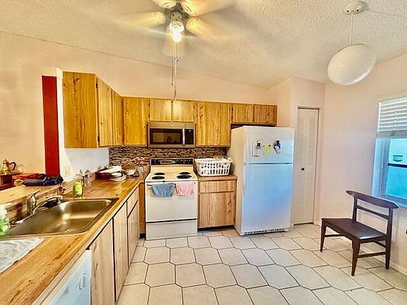 2nd image of 18587 Egret Way