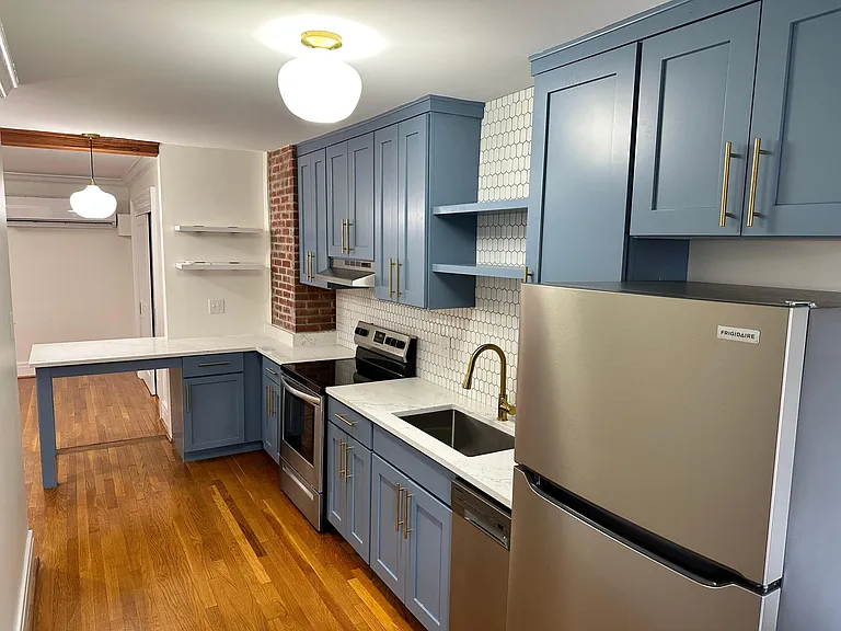 807 E High St #2 — Photo 16