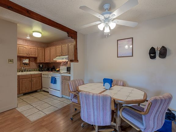 5th image of 147 Calle Ojo Feliz Unit D
