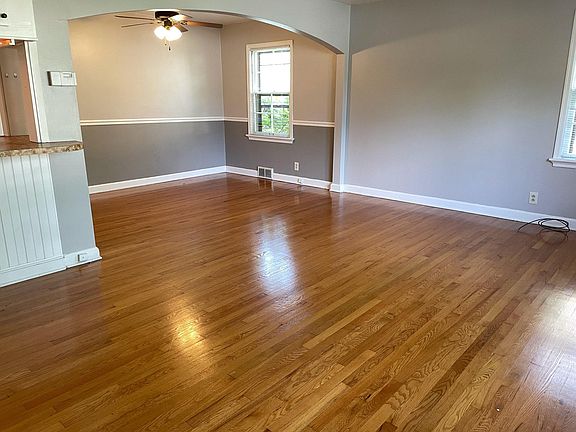 3rd image of 2701 & 2703 N Avondale Blvd #2701