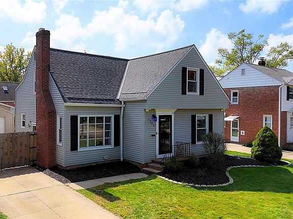2nd image of 4988 Edsal Dr