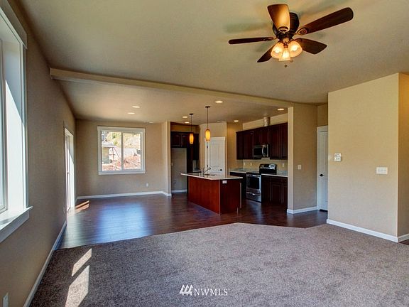 5th image of 633 Joy (lot 31) Street