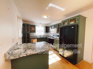 2412 Greater Druid Hills Blvd, Hendersonville, NC 28791