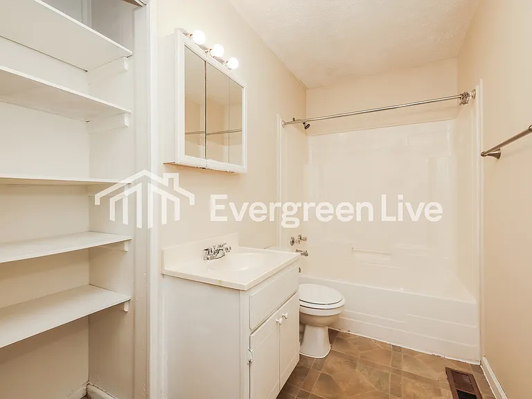 605 Mead Ln — Photo 15