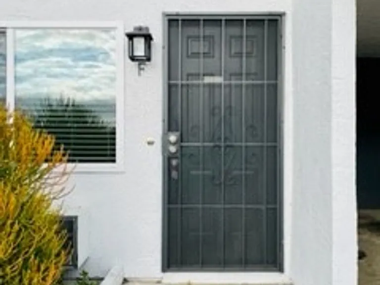 321 Hillside Ter — Photo 20