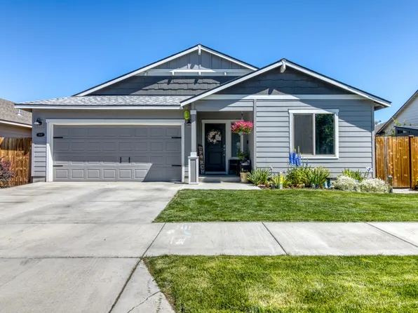 2587 NW Elm Ave, Redmond, OR 97756