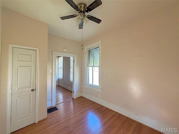 11th image of 2226 Adams St