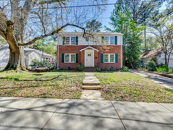 3rd image of 2117 Riverside Dr