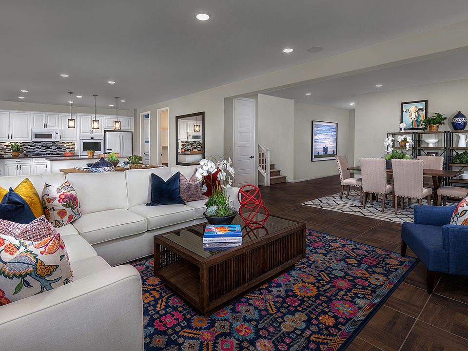 2nd image of 28614 Tuberose Ln