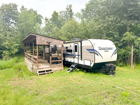 14/85&86 Woodhaven Dr E, Sublette, IL 61367