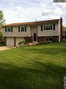 9959 Bell St, Newbury, OH, 44065