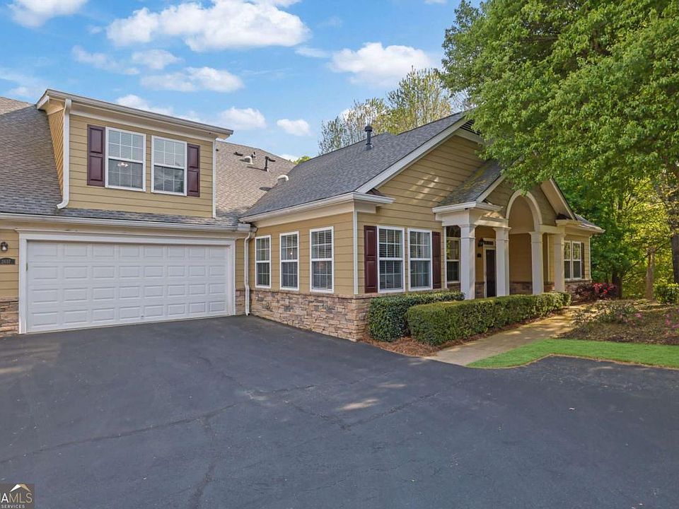 1st image of 2637 Grapevine Cir #702
