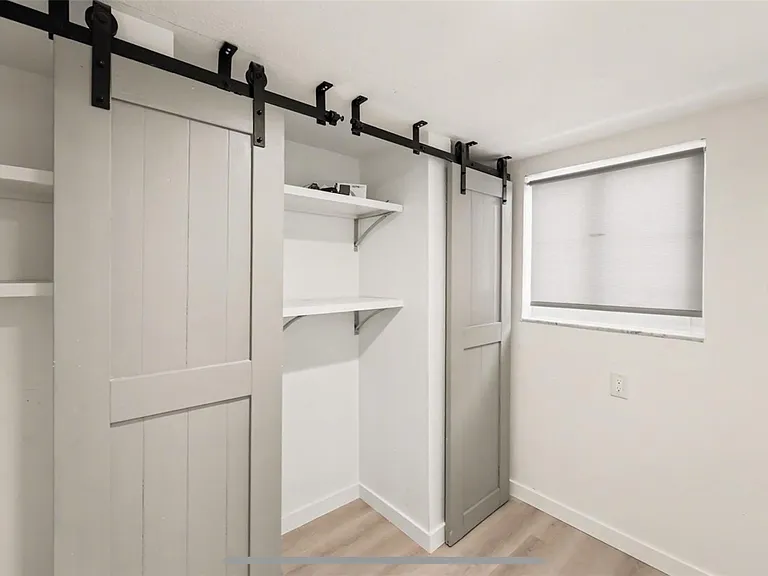 1640 Cape Hope Ave NE #4 — Photo 3