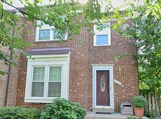 7929 Pebble Brook Ct, Springfield, VA 22153