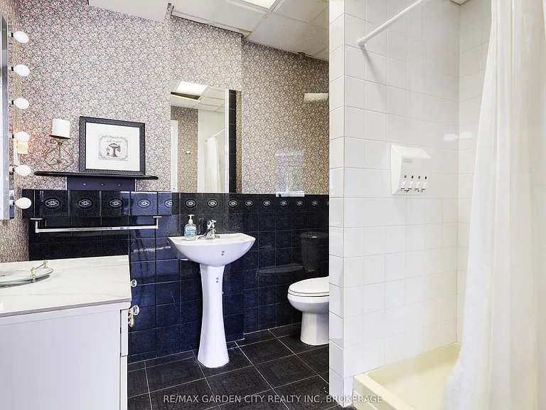 38 Cypress St #LOWER — Photo 13