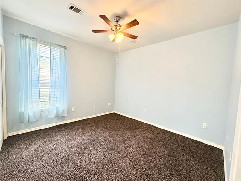 120 Juniper Dr — Photo 16