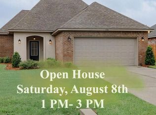 230 Cypress Bnd, Belle Chasse, LA 70037