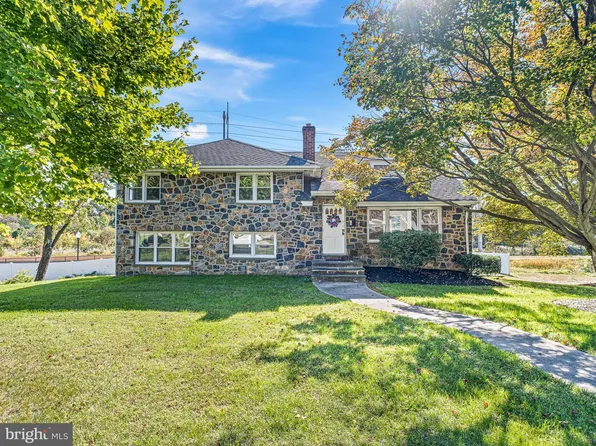 42 Myrtle Ave, Claymont, DE 19703