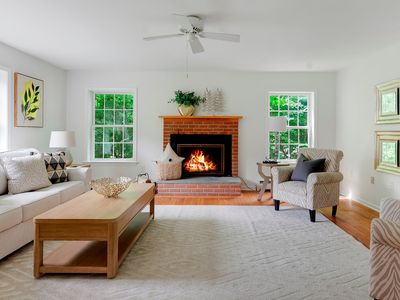 28 Hudson Lane, Essex, CT, 06426