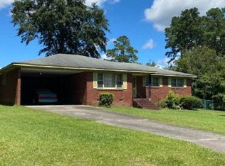 1867 N Briarcliff Rd, Orangeburg, SC 29115