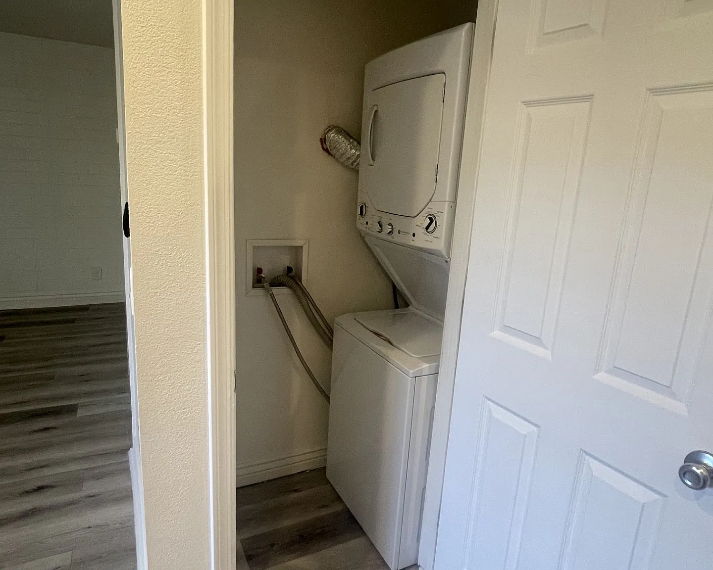 6725 East Earll Drive - 12 — Photo 3