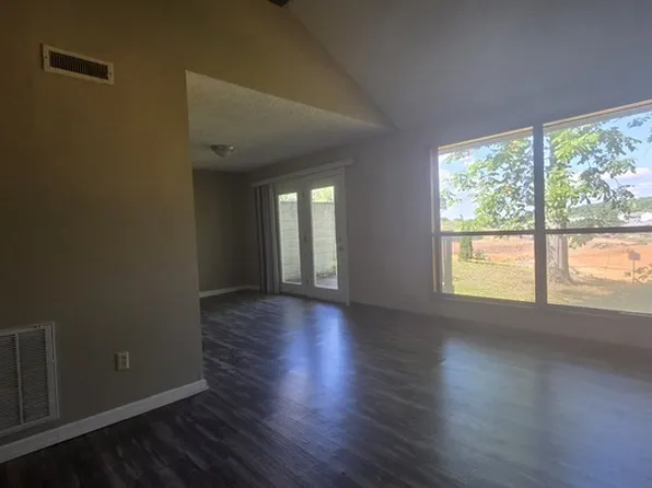 3914 Timberlake Rd #6, Johnson City, TN 37601