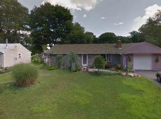 44 New Britain Dr, Warwick, RI 02889