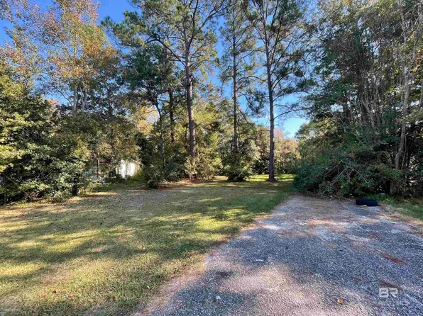 1203 E Buena Dr, Mobile, AL 36605