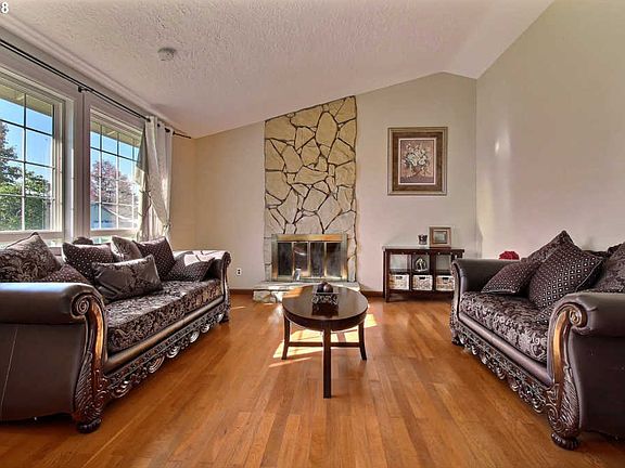 5th image of 14118 SE 12th St