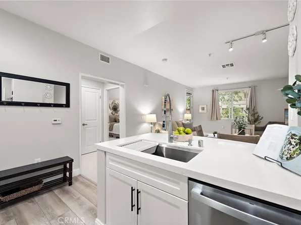 2224 Scholarship, Irvine, CA 92612