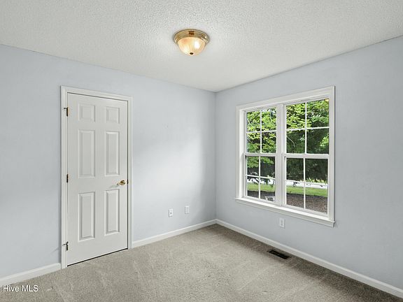 5th image of 344 Mulberry Lane