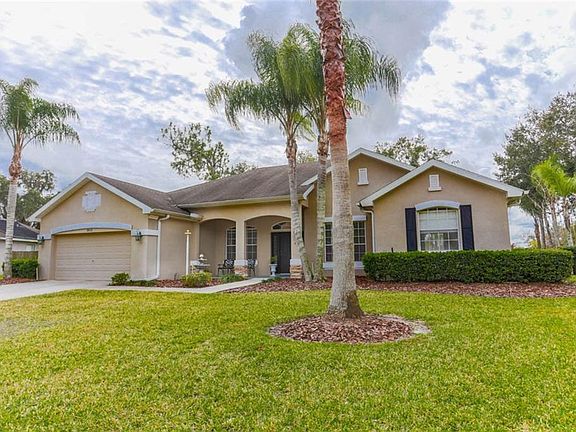 3rd image of 3013 Spring Hammock Dr